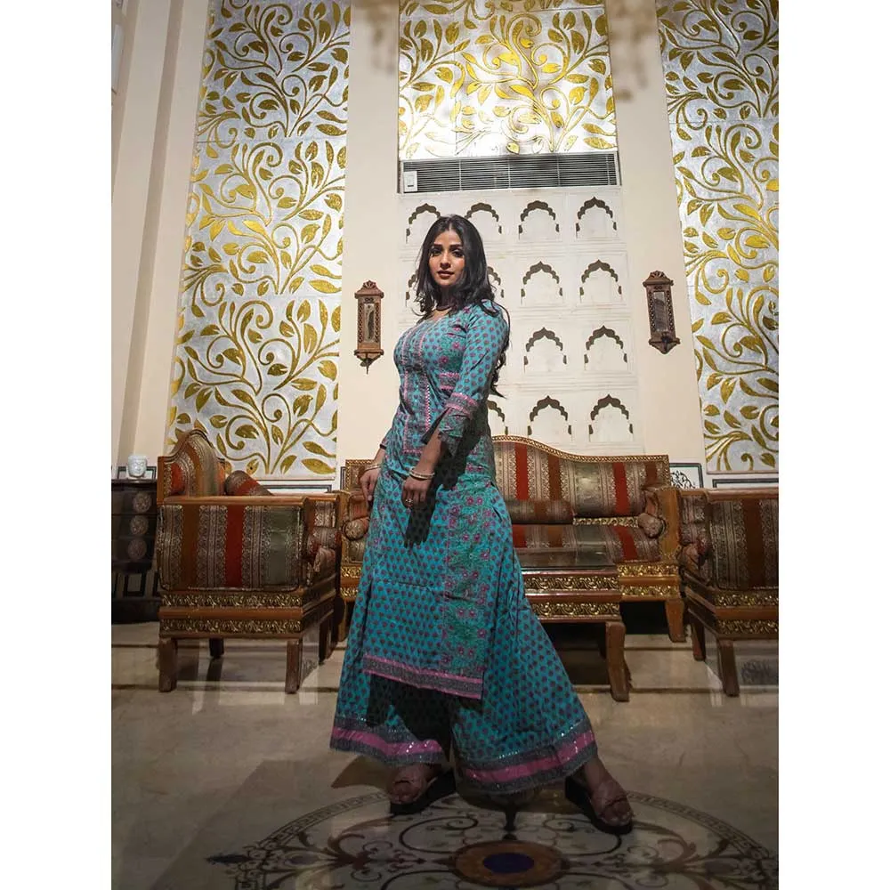 Divena Turquoise Floral Straight Kurti With Palazzo (Set of 2)