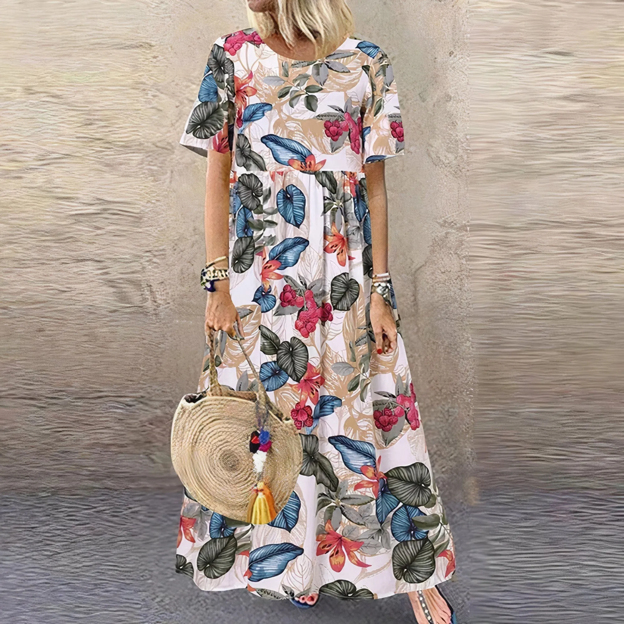 Lotte  | Vibrant Floral Maxi Dress